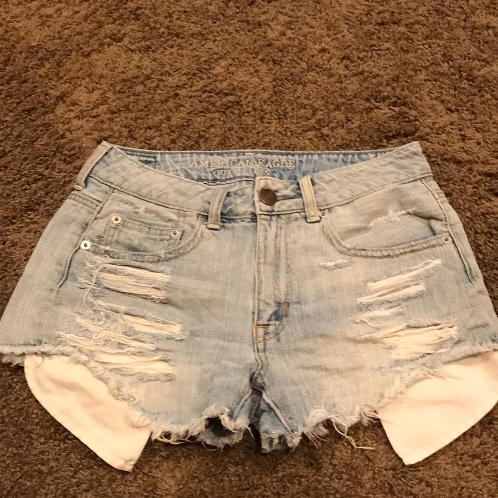 American Eagle distressed high waisted shorts